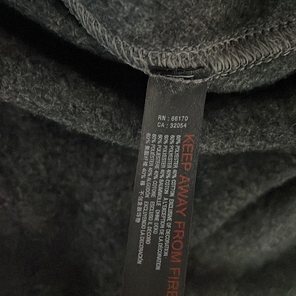 NWOT Free People Grey Medium Soft Long Sleeve Pullover. 💕 - Picture 3 of 5